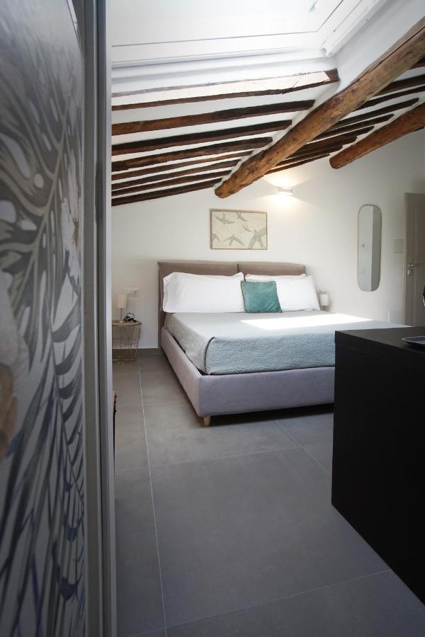 New Moon Rooms La Spezia Exterior foto