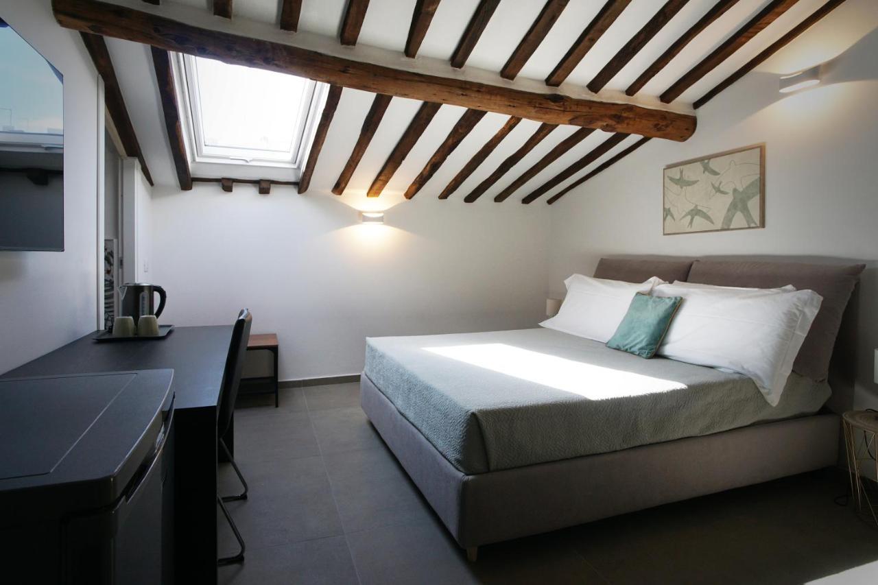New Moon Rooms La Spezia Exterior foto