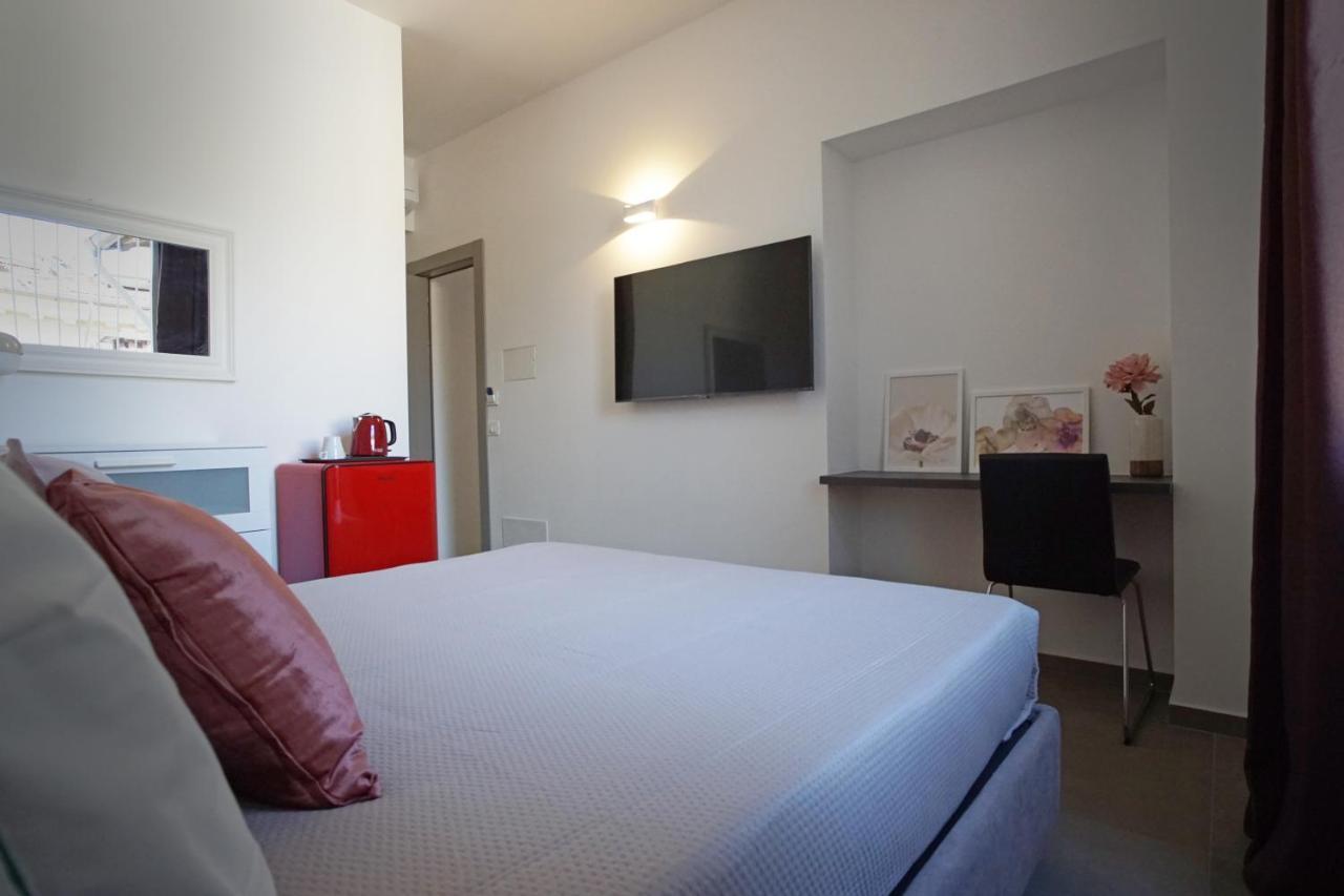 New Moon Rooms La Spezia Exterior foto