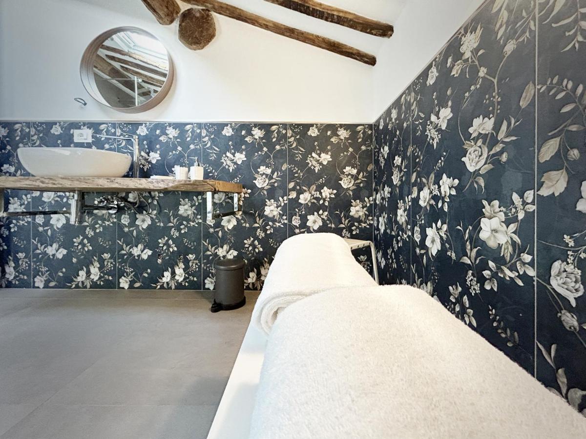 New Moon Rooms La Spezia Exterior foto