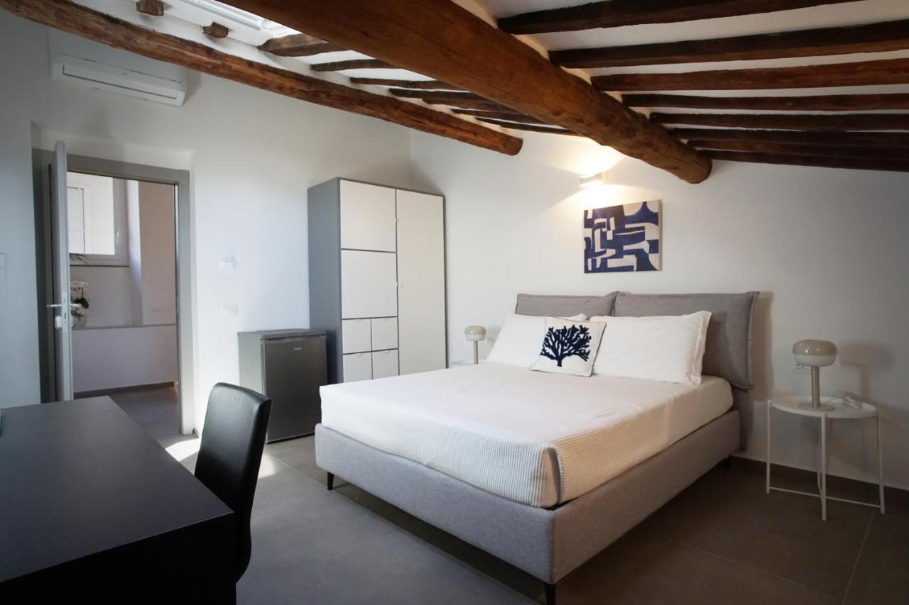 New Moon Rooms La Spezia Exterior foto