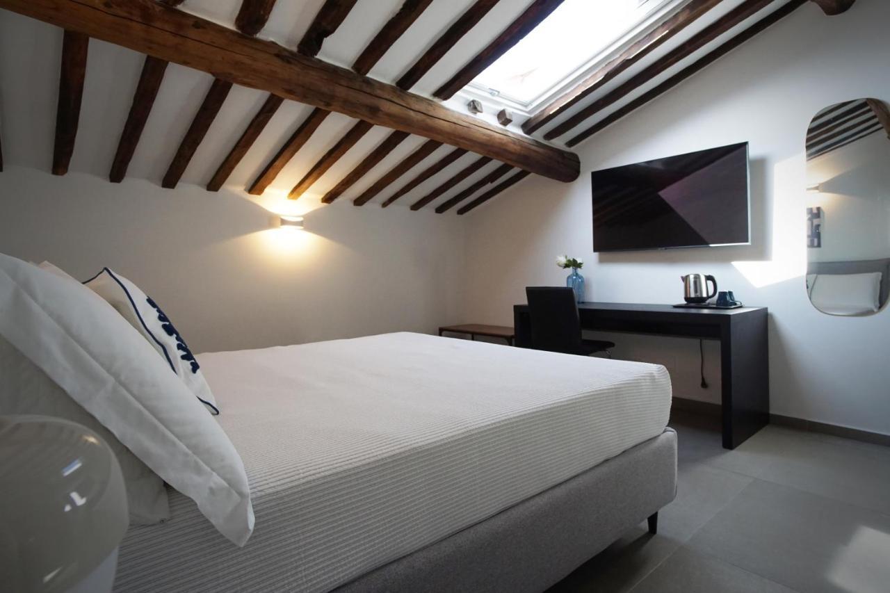 New Moon Rooms La Spezia Exterior foto